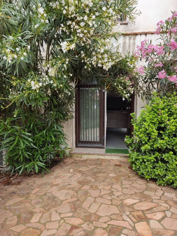 Arco Bianco - Monolocali Apartment Tortoli Ngoại thất bức ảnh